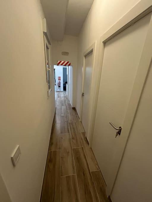 Apartamento Recien Reformado Con 5 Habitaciones Y 3 Banos Madrid Bagian luar foto