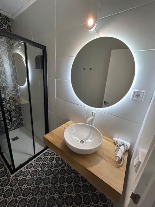 Apartamento Recien Reformado Con 5 Habitaciones Y 3 Banos Madrid Bagian luar foto