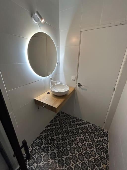 Apartamento Recien Reformado Con 5 Habitaciones Y 3 Banos Madrid Bagian luar foto